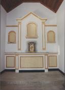 Altar da capela de Santa Marta, em Casal de Cambra, após as obras de recuperação.