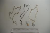 Jóias pertencentes ao tesouro da imagem de Nossa Senhora do Cabo Espichel.
