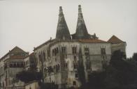 Fachada sueste do Palácio Nacional de Sintra.