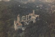 Vista aérea do Parque e Palácio Nacional da Pena. 