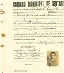 Registo de matricula de cocheiro profissional em nome de Maria do Nascimento Gomes, moradora em Massamá, com o nº de inscrição 976.
