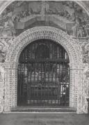 Interior da capela da senhora da Piedade na serra de Sintra.
