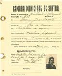 Registo de matricula de cocheiro profissional em nome de Maria José Bramão, moradora em Rio de Mouro, com o nº de inscrição 769.
