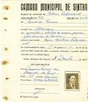 Registo de matricula de cocheiro profissional em nome de Fernando Ferreira, morador em Albarraque, com o nº de inscrição 950.