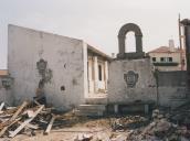 Obras de reparação na escola primária das Azenhas do Mar.
