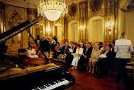 Marquesa de Cadaval a assistir ao Concurso Internacional de Piano Vendôme, Recital de Finalistas, no Palácio Nacional de Queluz, sala da música, durante o Festival de Música de Sintra.
