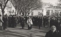 Funeral do Visconde de Asseca junto aos Paços do Concelho, no largo Dr. Virgílio Horta em Sintra.