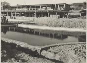Construção da piscina da Praia das Maçãs.