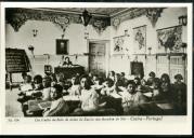 Um trecho da sala de aulas da Escola das Azenhas do Mar - Cintra - Portugal 
