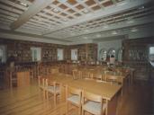 Sala de leitura da Biblioteca Municipal de Sintra no Palácio Valenças.