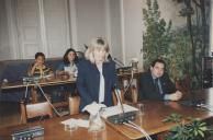 Edite Estrela, presidente da Câmara Municipal de Sintra, com o vereador Luís Patrício numa sessão de Assembleia Infantil na sala da Nau do Palácio Valenças.