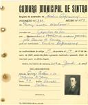 Registo de matricula de cocheiro profissional em nome de Luís Maria Caetano, morador em Azenhas do Mar, com o nº de inscrição 884.