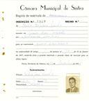 Registo de matricula de carroceiro em nome de Carlos Sequeira Paulo, morador na Praia das Maçãs, com o nº de inscrição 1909.