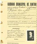 Registo de matricula de cocheiro profissional em nome de Joaquim Pedro de Jesus, morador em Mem Martins, com o nº de inscrição 858.