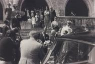 Príncipe Filipe, Duque de Edimburgo, acompanhado por Marcelo Caetano, presidente do conselho do Estado Novo, aquando da sua visita ao palácio Nacional de Sintra.