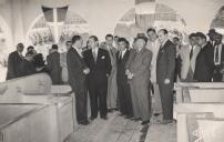Inauguração de um lavadouro das Mercês, com a presença do Visconde d'Asseca, Moreira Batista e Rui Cunha.
