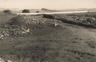 Vista parcial dos terrenos afetos à construção do cemitério de Queluz.