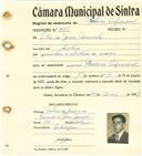 Registo de matricula de cocheiro profissional em nome de Tito de jesus Mourato, morador em Sintra, com o nº de inscrição 1075.