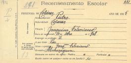 Recenseamento escolar de Pedro Feliciano, filho de Joaquim Feliciano, morador em Almoçageme.