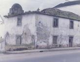 Casa saloia em ruínas na Varzea de Colares.