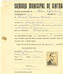 Registo de matricula de cocheiro profissional em nome de Francisco Venâncio Lourenço, morador na Praia das Maçãs, com o nº de inscrição 909.