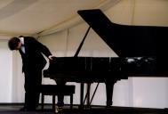 Concerto de piano com Alexander Pirojenko, durante o Festival de Música de Sintra, nos jardins do Palácio de Seteais.