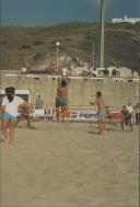 Jogo de Voleibol na Praia Grande.