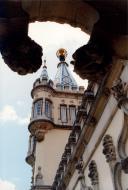Pormenor da fachada principal e do torreão dos Paços do Concelho de Sintra.