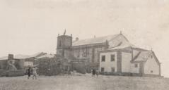 Vista lateral da Igreja do Santuário do Cabo Espichel.