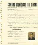 Registo de matricula de cocheiro profissional em nome de Manuel António Ferreira, morador no Linhó, com o nº de inscrição 647.
