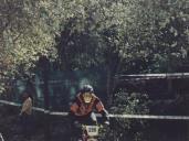 Ciclista durante uma prova de BTT na serra de Sintra.