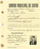 Registo de matricula de cocheiro profissional em nome de Joaquim Veloso, morador no Mucifal, com o nº de inscrição 735.
