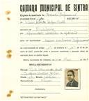 Registo de matricula de cocheiro profissional em nome de Carlos Alberto Lopes Costa, morador em Montelavar, com o nº de inscrição 1110.