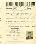 Registo de matricula de cocheiro profissional em nome de António Garcia, morador em Rio de Mouro, com o nº de inscrição 718.