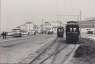 Elétricos de Sintra na Praia das Maçãs.