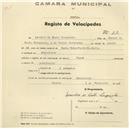 Registo de velocípede de marca Tagus, com o nº 22, em nome de Leandro da Costa Carapinha, morador em Montelavar