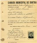 Registo de matricula de cocheiro profissional em nome de José Pedro Simão, morador em Fontanelas, com o nº de inscrição 1023.