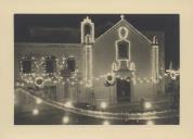 Capela da Misericórdia de Sintra iluminada durante as festas de Nossa Senhora do Cabo Espichel, na freguesia de São Martinho, Vila de Sintra.