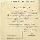 Registo de velocípede de marca Aprilia, com o nº 743, em nome de António Bartolomeu, morador em Linhó.