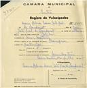 Registo de velocípede de marca Champion, com o nº 2000, em nome de Maria Helena Soares Corte Real de Hamderset, morador em Mem Martins.