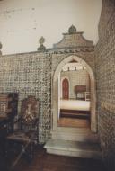 Porta de passagem da Sala das Pêgas para a Sala das Sereias do Palácio Nacional de Sintra.