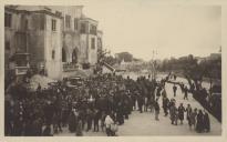 Procissão na praça da República em frente ao Palácio Nacional de Sintra.