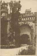 Torre do relógio e portal de entrada do Palácio Nacional da Pena.