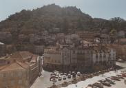 Vista parcial da Vila de Sintra com o largo rainha Dona Amélia e o largo Dr. Gregório de Almeida com a Igreja da Misericórdia.