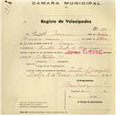 Registo de velocípede de marca Pombal, com o nº 221, em nome de Ernesto Marques, morador na Quinta do Almosquer, Sintra.