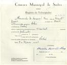 Registo de velocípede de marca Nacional, com o nº 8667, em nome de Alexandre da Assunção Nunes, morador em Pinhal da Nazaré, Colares.