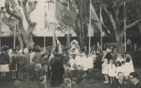 Mocidade Portuguesa na inauguração e benção do nicho de Nossa Senhora dos Peregrinos no Largo Fernando Formigal de Morais em Sintra.