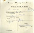 Registo de velocípede de marca Nacional, com o nº 9565, em nome de Luciano de Oliveira, morador em Meleças.
