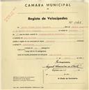 Registo de velocípede de marca Oriental, com o nº 2047, em nome de Maria Helena Pinto Nazareth, moradora em Mem Martins.