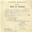 Registo de velocípede com o nº 3144, em nome de Domingos Silvestre Moreira, morador em Cabrela.